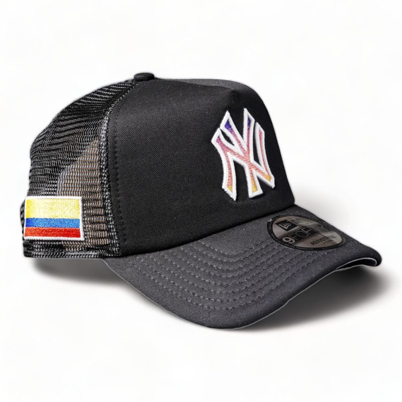 NewEraNYColombiaSnapback PhotoRoom