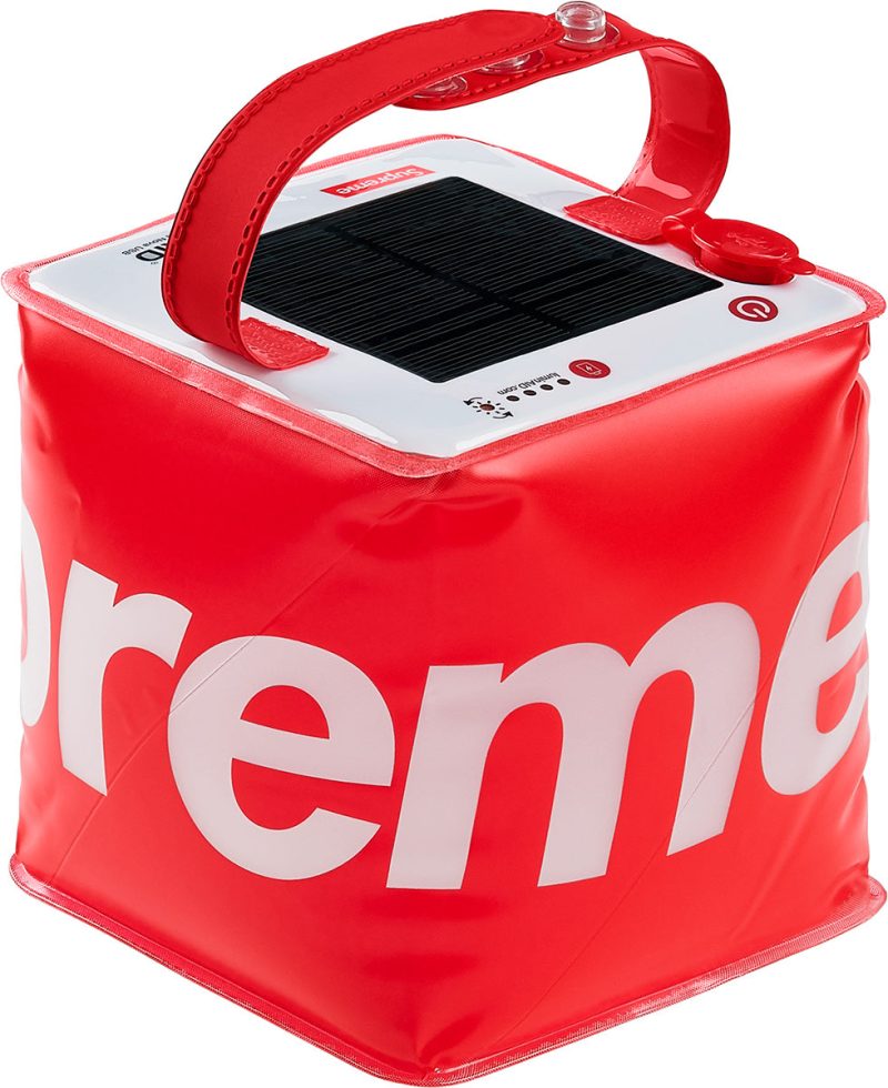 Supreme LuminAID Packlite Nova USB Red