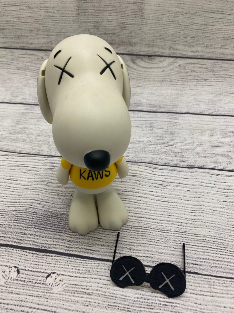 kaws x peanuts joe snoopy vinyl figure white displayed 292936